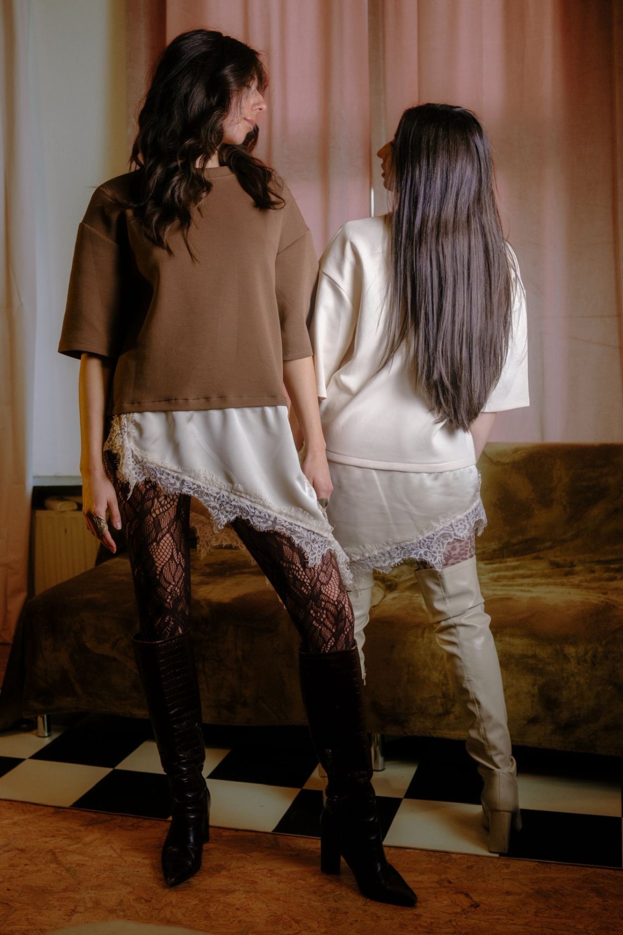 Two sisters in the atelier